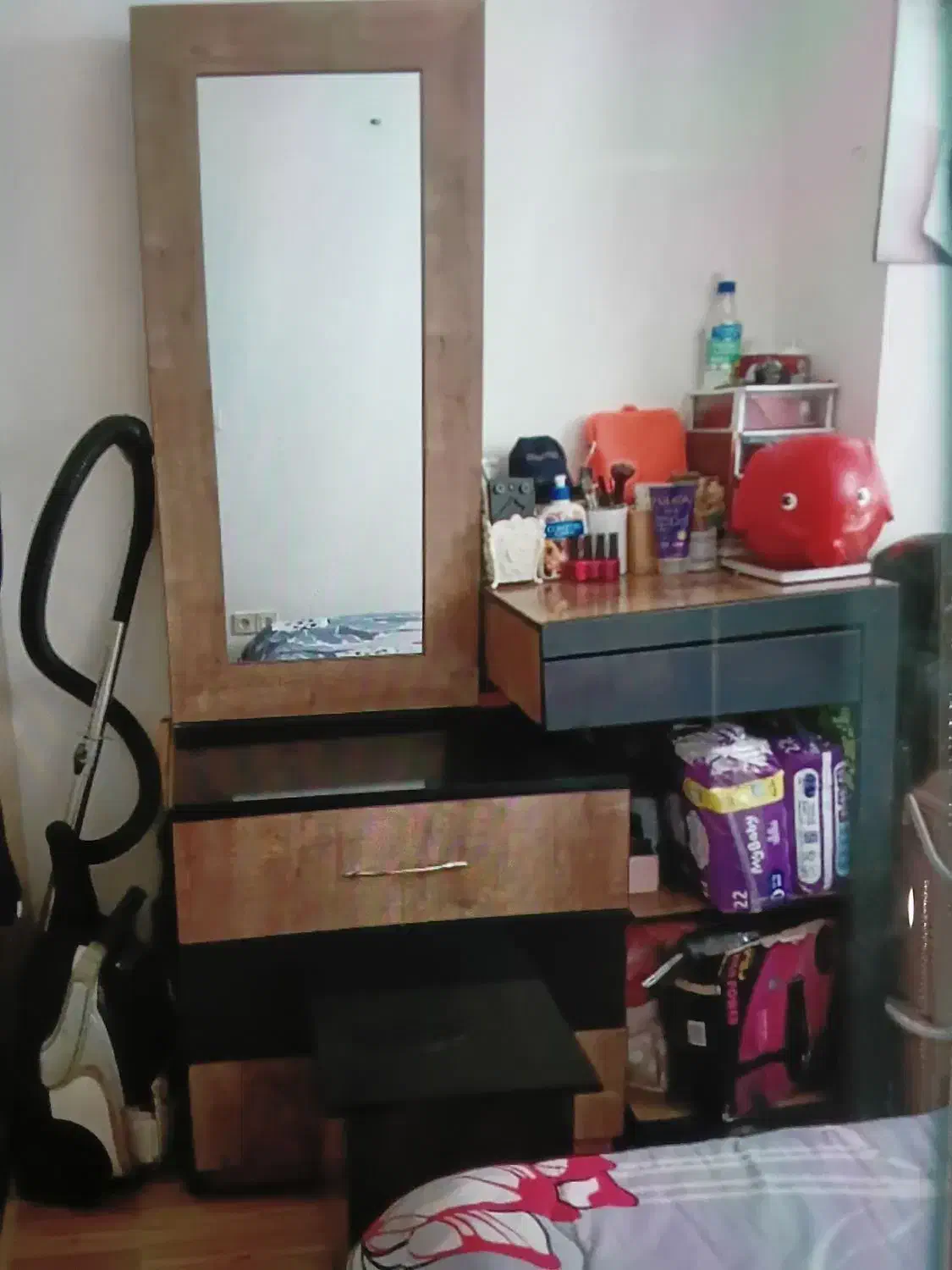 سرویس خواب دونفره درحدنو|تخت و سرویس خواب|رشت, رودباری|دیوار