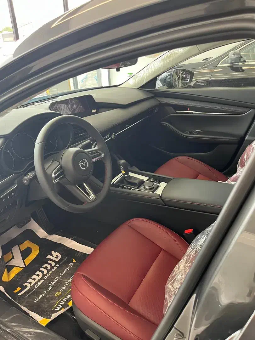 مزدا ۳ سفید|خودرو سواری و وانت|تهران, جردن|دیوار