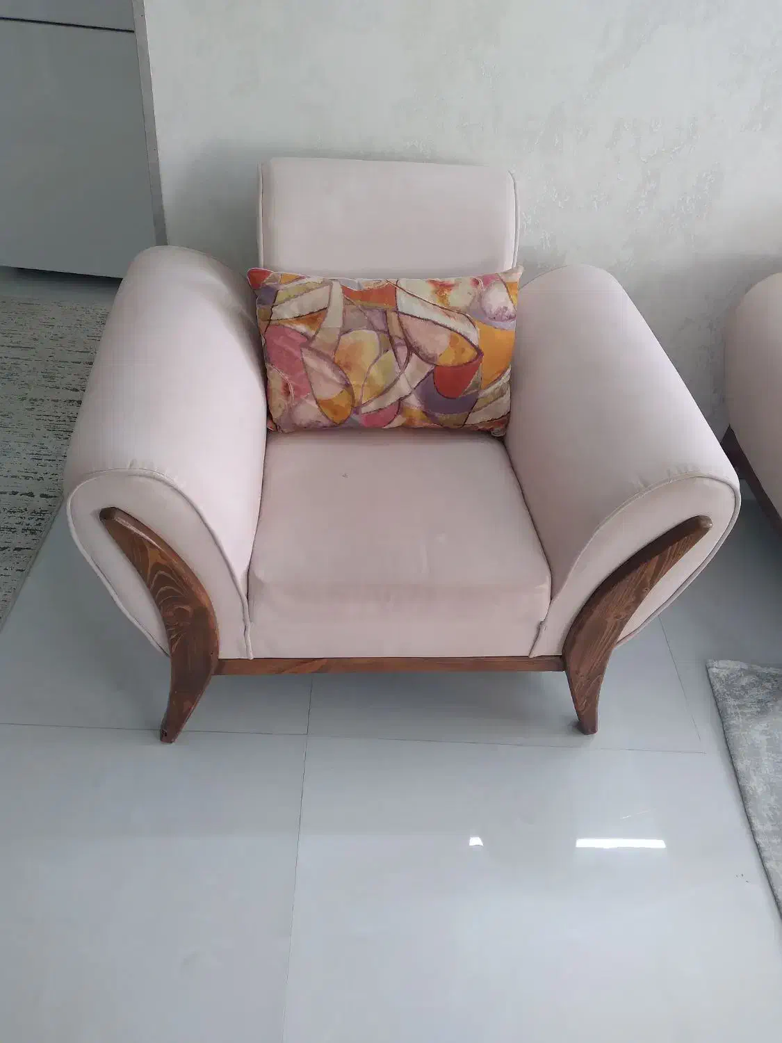 فروش مبل دست دوم|مبلمان خانگی و میز عسلی|شیراز, کوی وحدت|دیوار