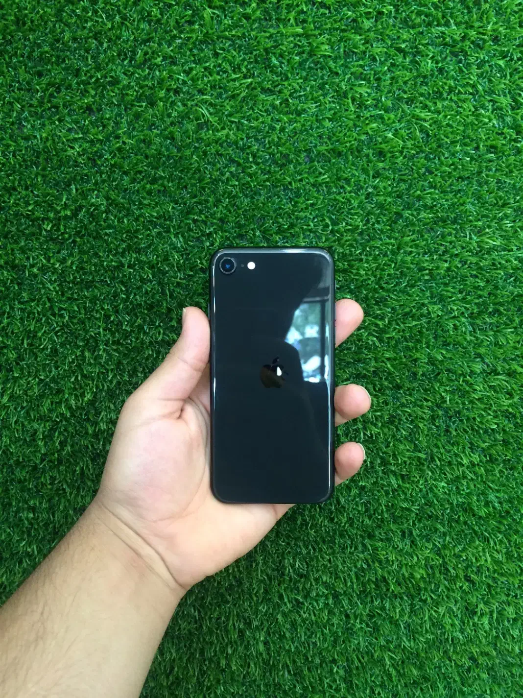 IPHONE SE 2020 128g|موبایل|اراک, |دیوار