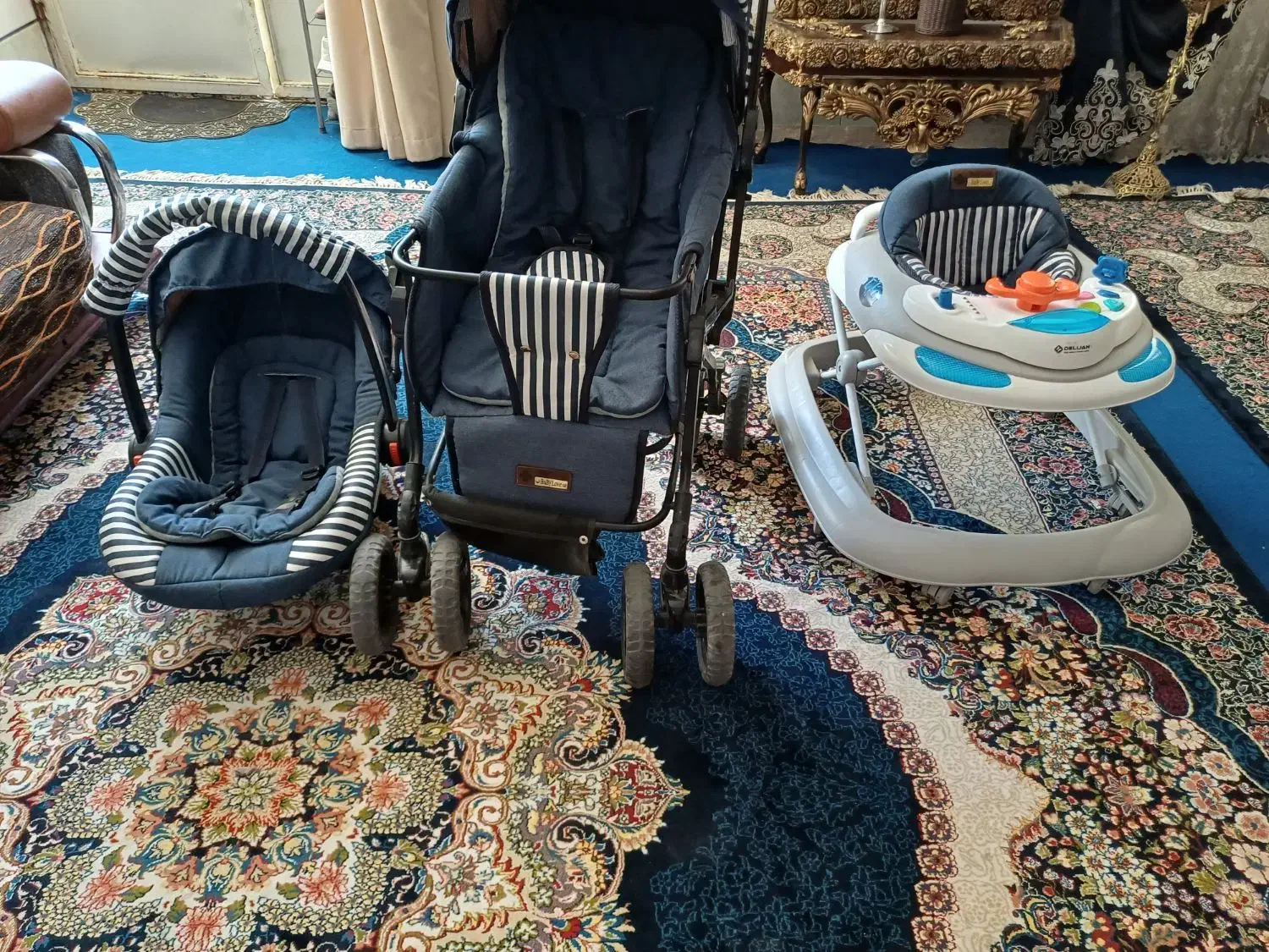 سیسمونی|کالسکه و لوازم جانبی|الیگودرز, |دیوار