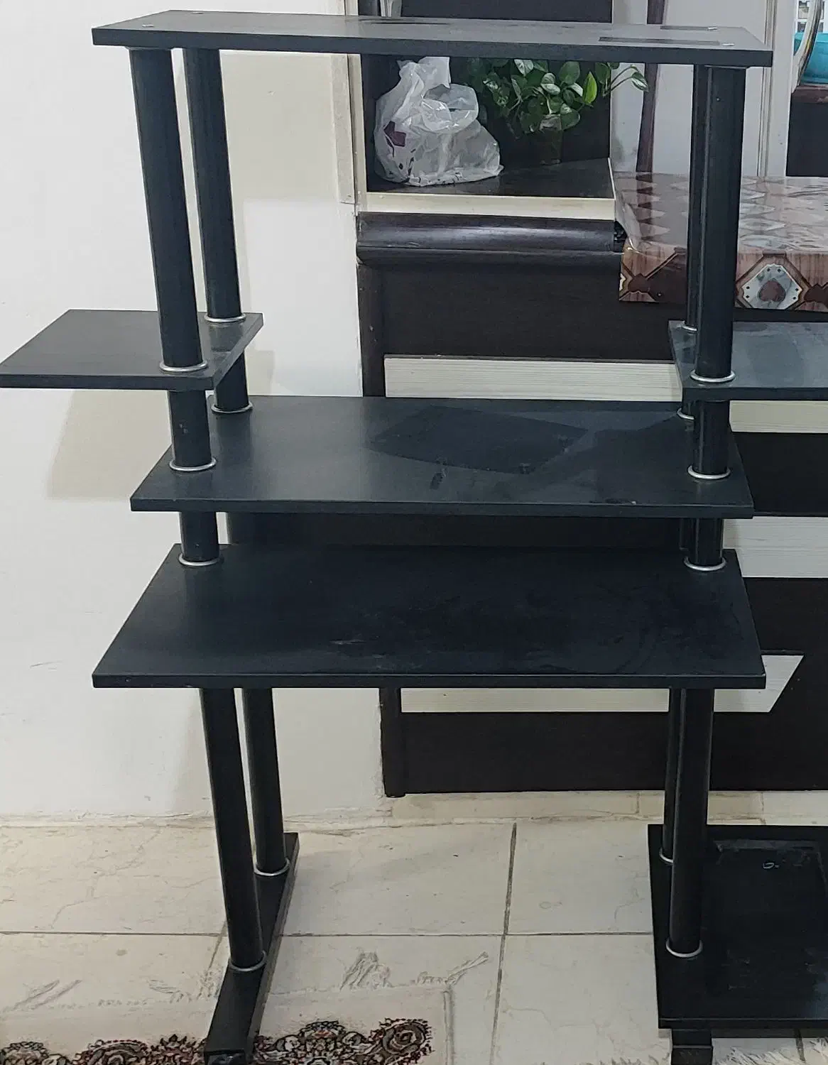 میز کامپیوتر درحد نو|میز تحریر و کامپیوتر|لنجان, |دیوار