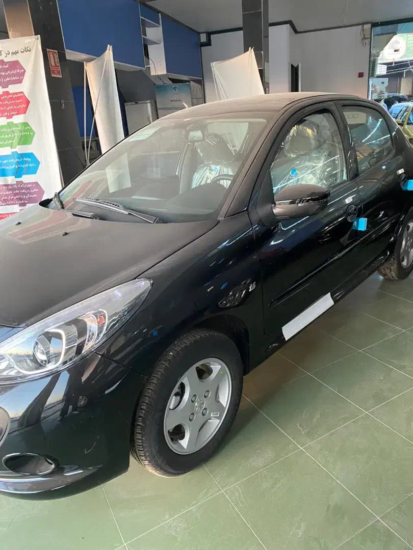 ۲۰۷ پانا دنده ای صفر۴۰۴|خودرو سواری و وانت|شیراز, بریجستون|دیوار