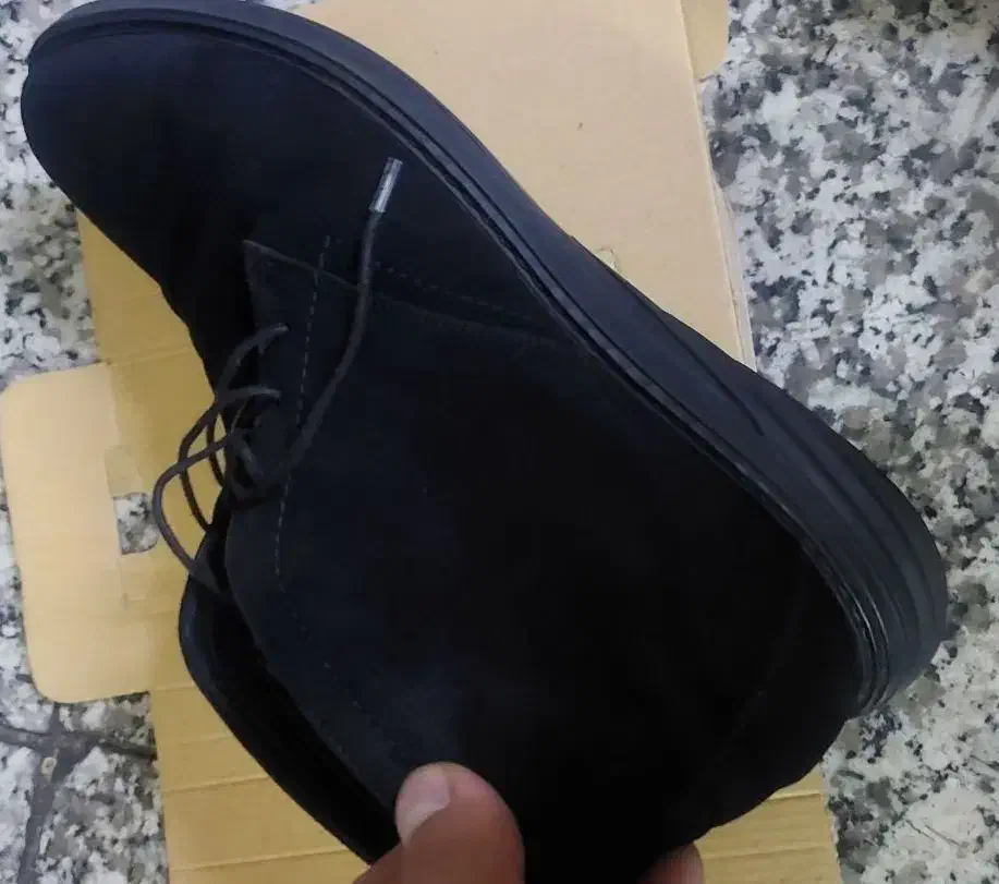 نیم بوت چرم اشبالت ۴۲|کیف، کفش، کمربند|تهران, دردشت|دیوار