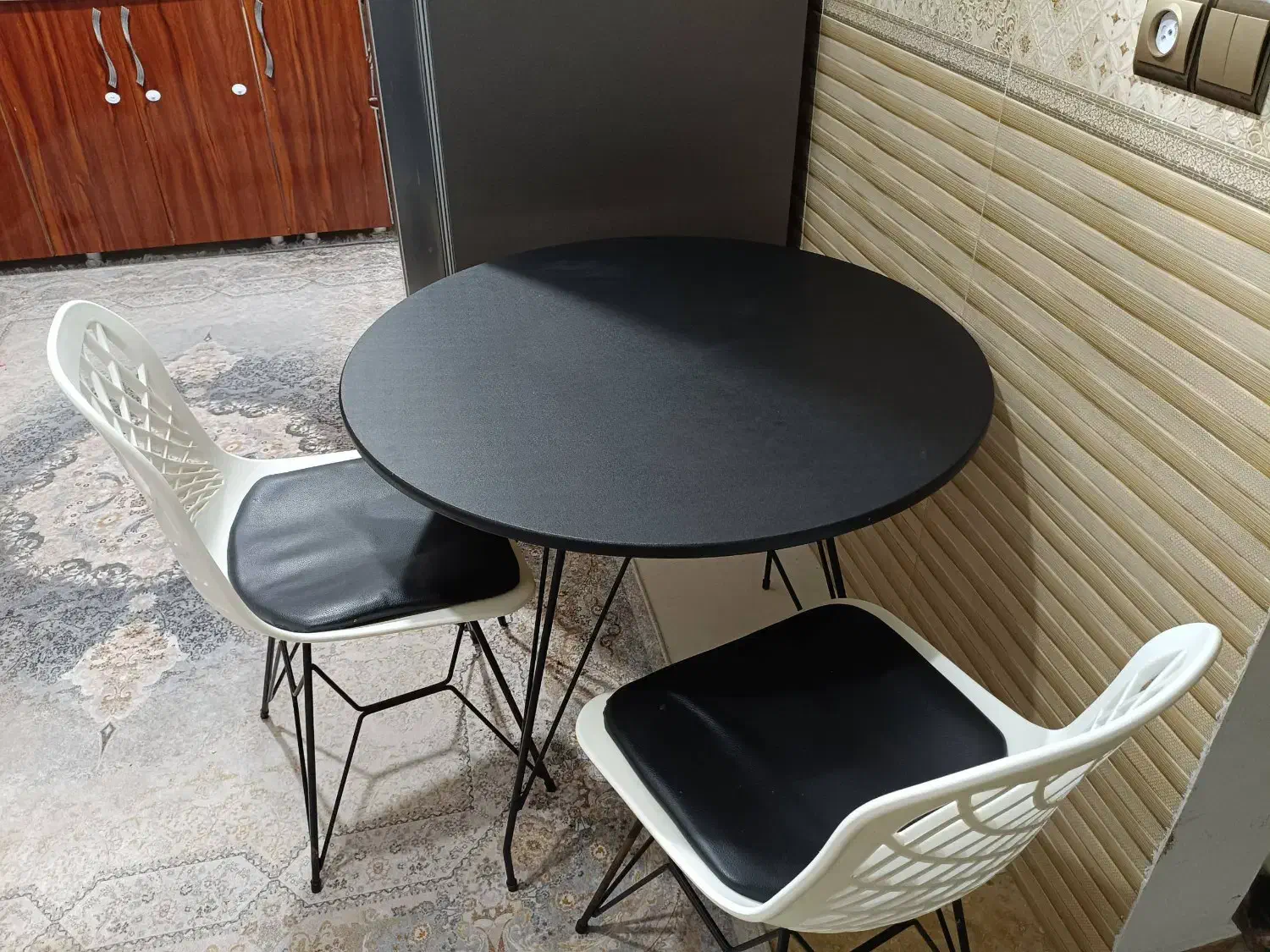 میز غذاخوری ۴ نفره|میز و صندلی غذاخوری|نوشهر, |دیوار