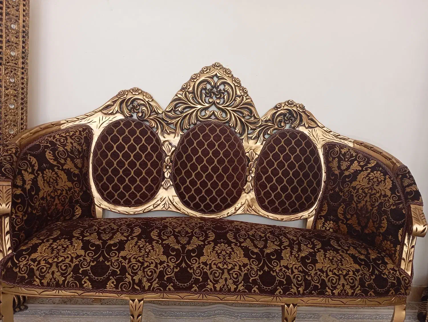 مبل ۹ نفره سلطنتی کلاسیک|مبلمان خانگی و میز عسلی|ایلام, |دیوار