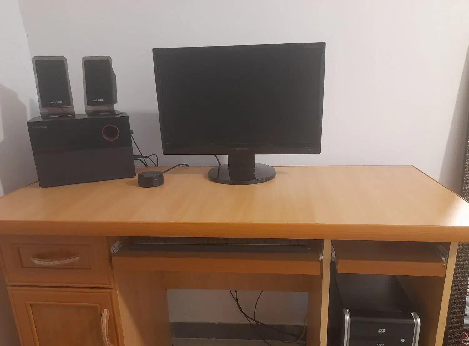 کامپیوتر|رایانه رومیزی|کنگاور, |دیوار