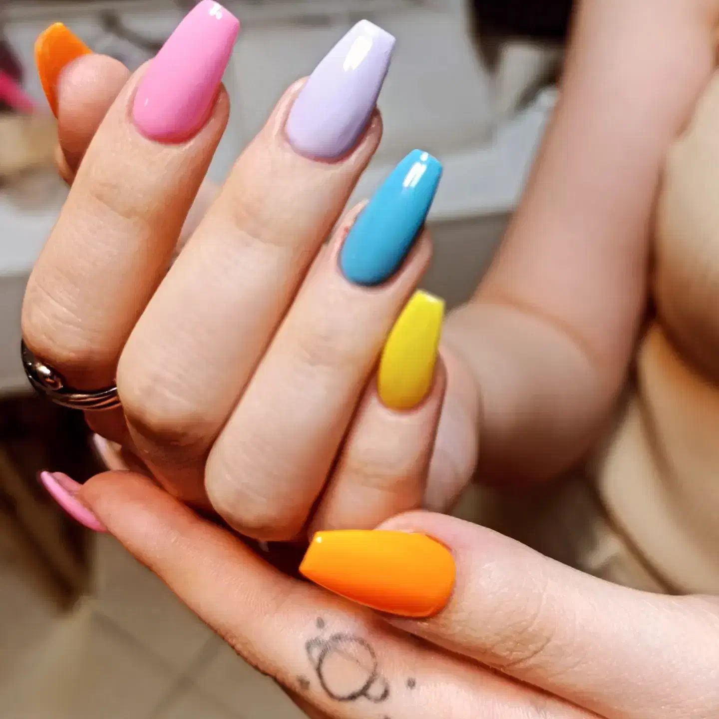 کاشت ناخن و ترمیم ناخن و تمامی خدمات|خدمات آرایشگری و زیبایی|تهران, شهرک ولیعصر جنوبی|دیوار