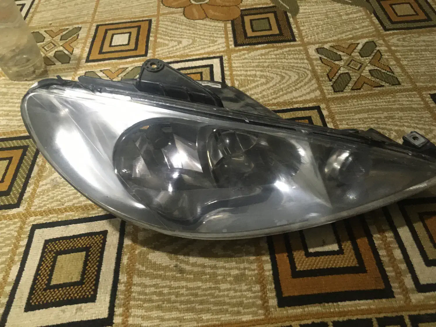 چراغ جلو ۲۰۶|قطعات یدکی و لوازم جانبی|رشت, بازار|دیوار