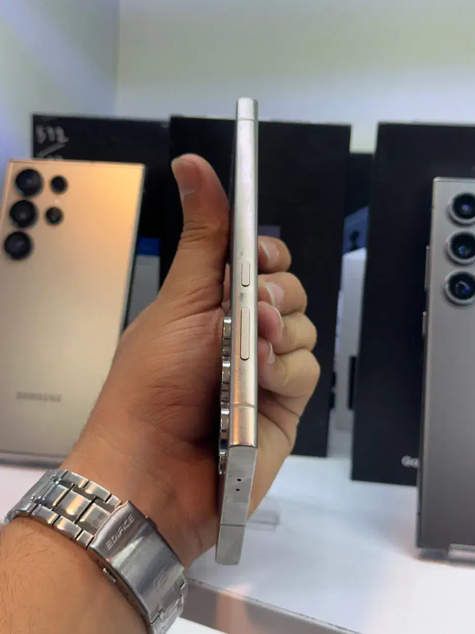 Samsung S24 Ultra 256/12 قیمت مناسب اقتصادی|موبایل|کرج, کوی امامیه|دیوار