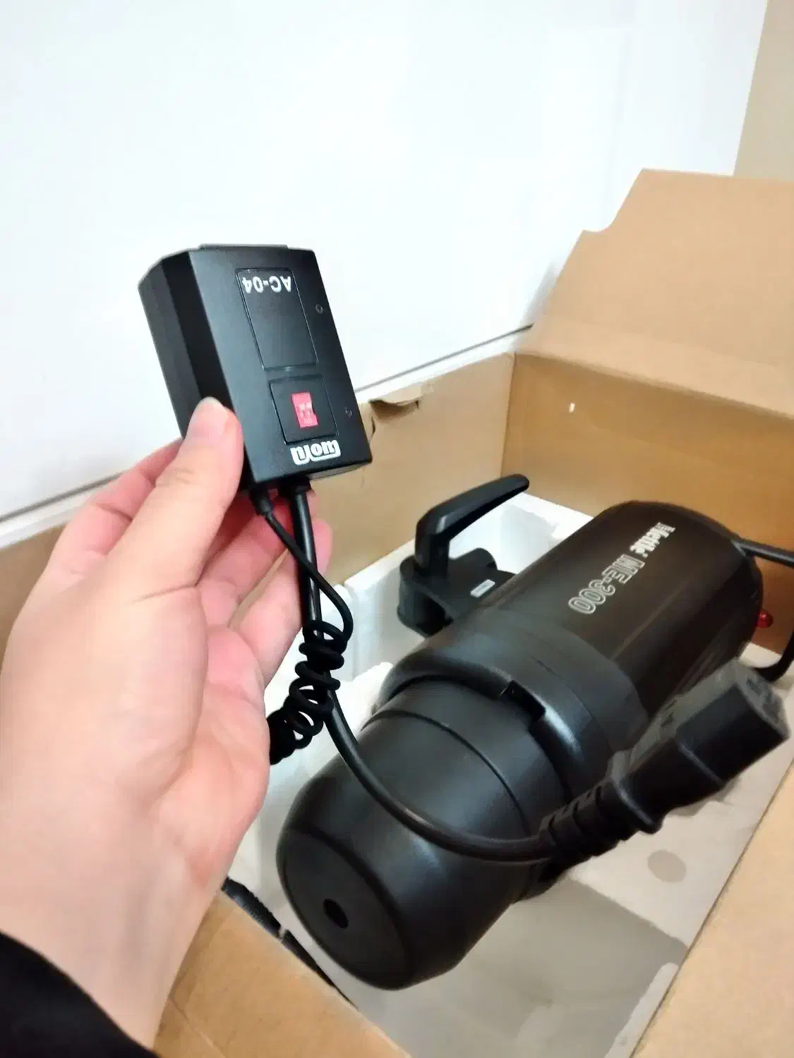 فلاش آتلیه ای|دوربین عکاسی و فیلم‌برداری|تهران, صفا|دیوار