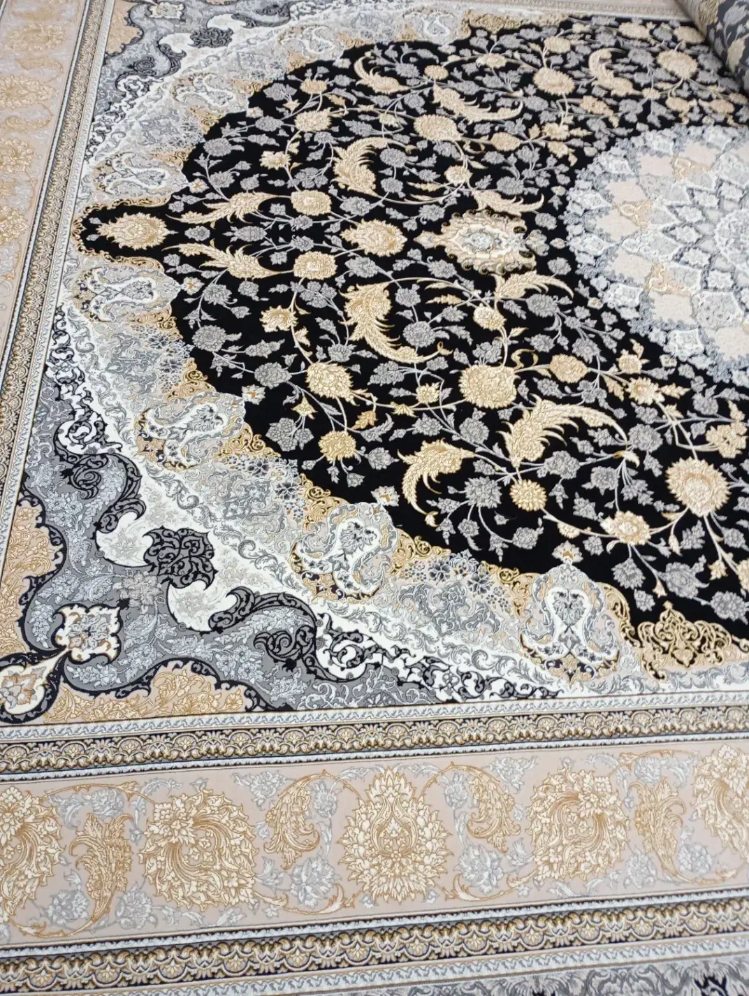 لردگان چهارعددفرش نودوعدد1200شانه دوعدد700شانه|فرش|لردگان, |دیوار