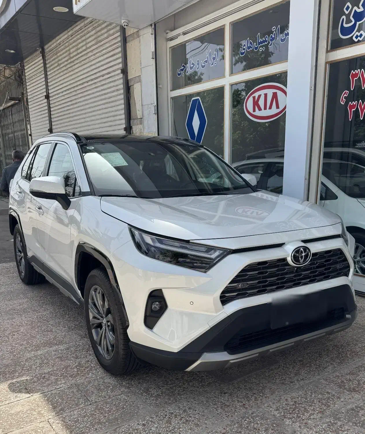 تویوتا راوفور خشک فول ۲۰۲۴ تک دف|خودرو سواری و وانت|کرمانشاه, |دیوار
