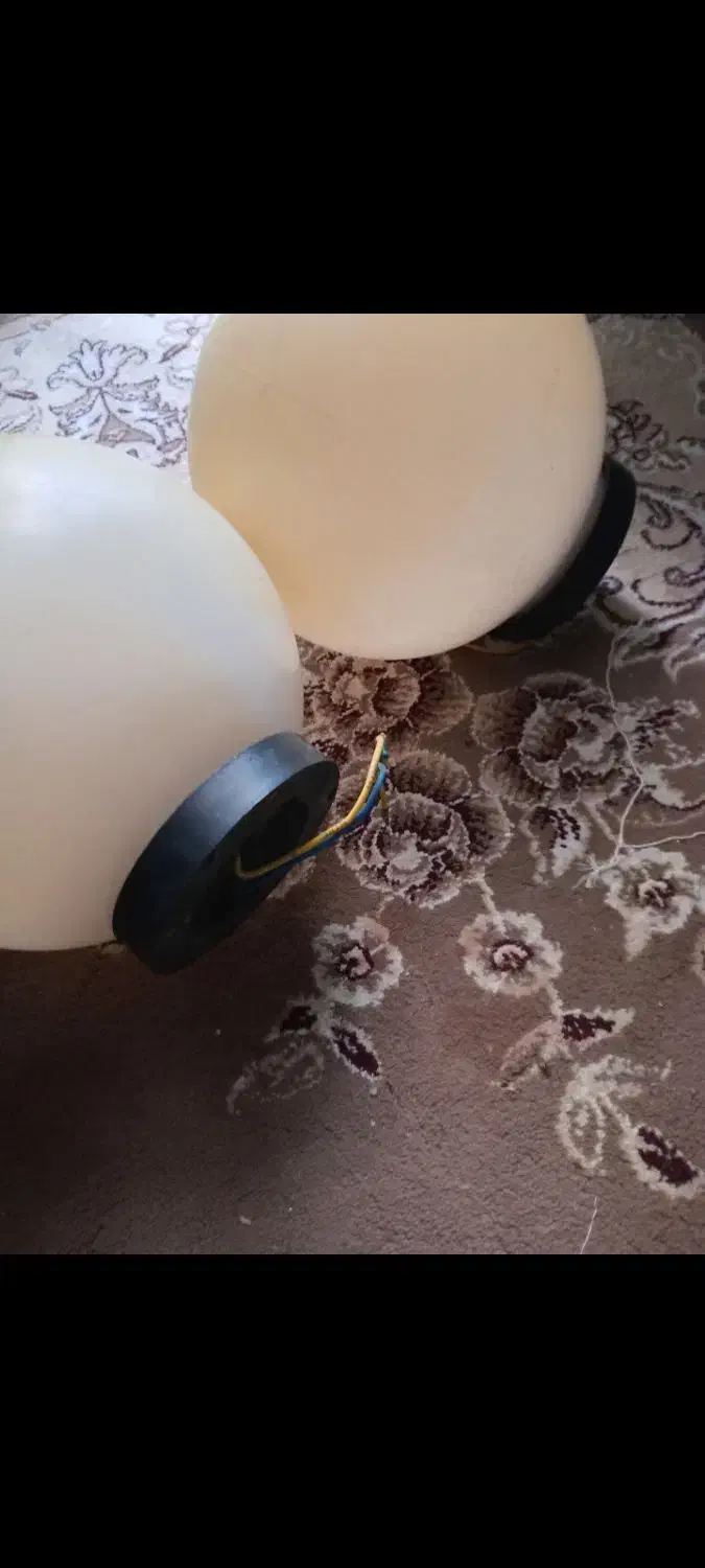 ۳ عددحباب بزرگ با پایه برق|لامپ و چراغ|بروجرد, |دیوار