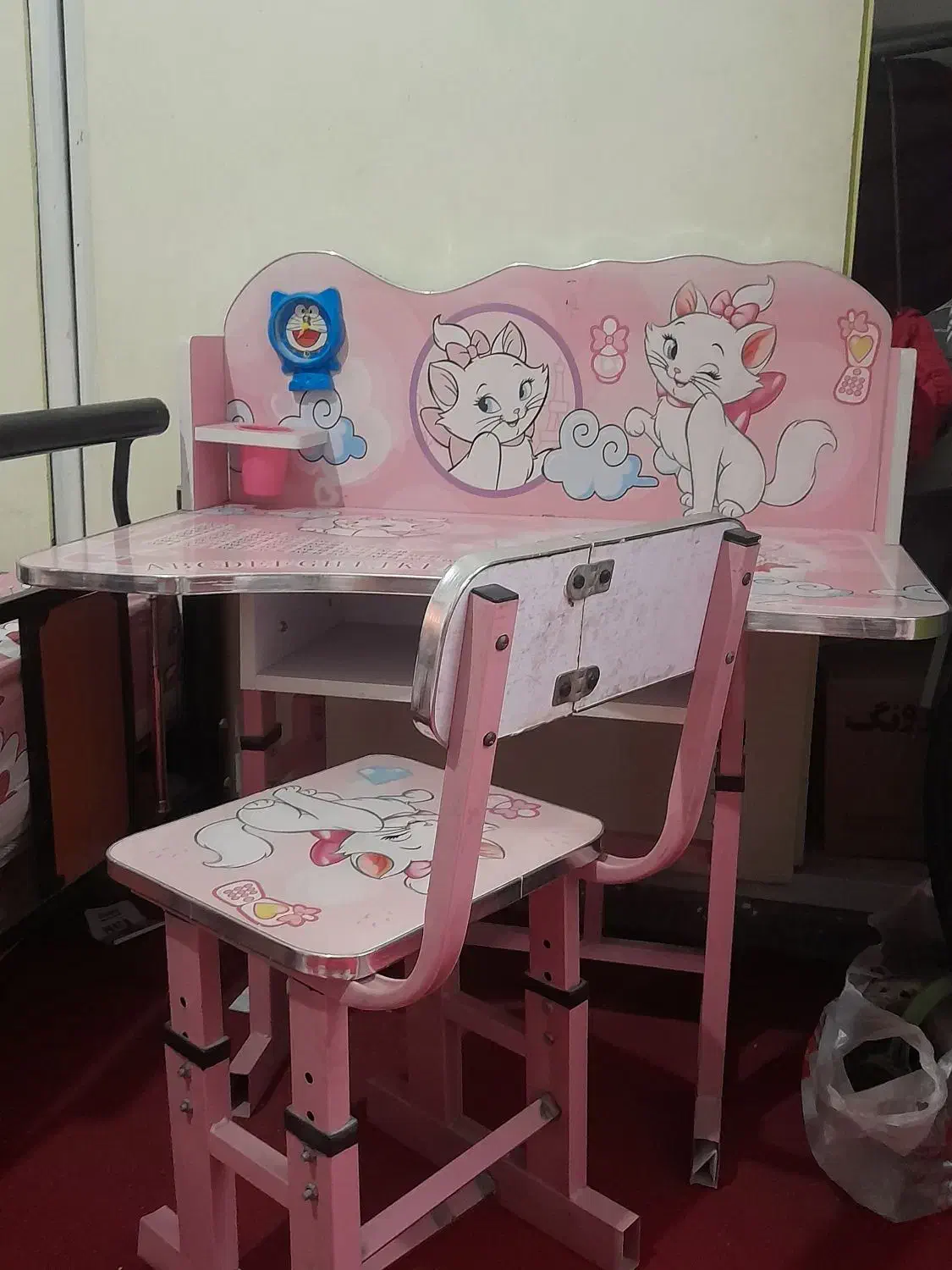 میز تحریر دخترانه|تخت و صندلی بچه|نورآباد ممسنی, |دیوار