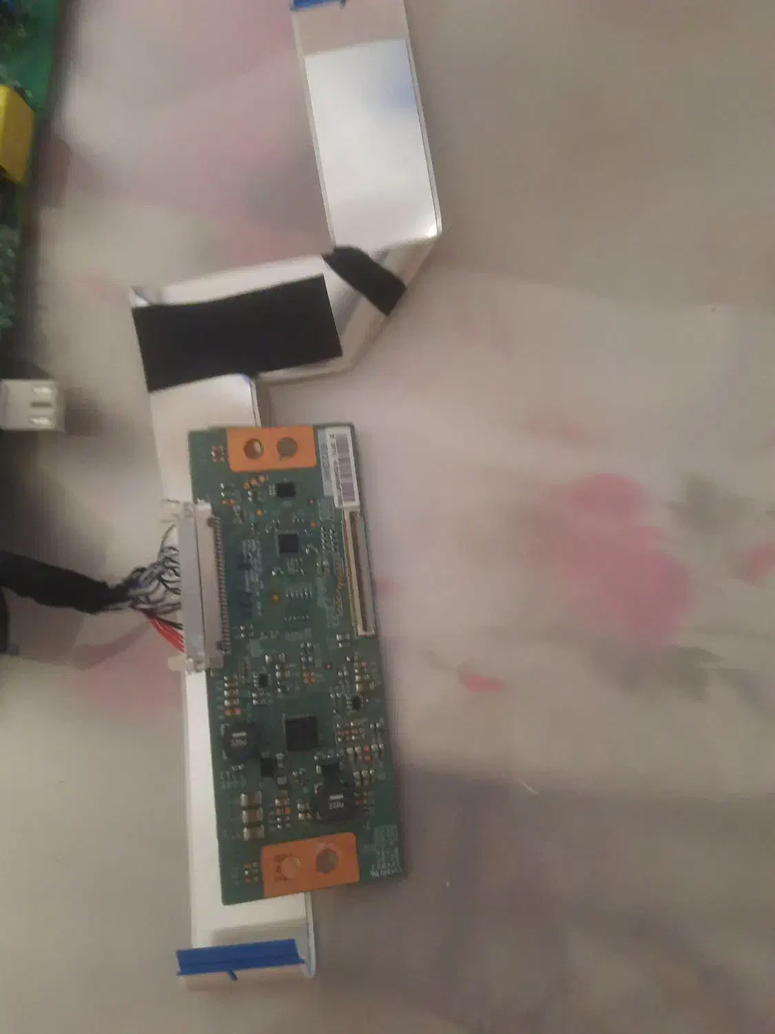 برد تلویزیون ۳۲ اینچ|تلویزیون و پروژکتور|کرمانشاه, |دیوار