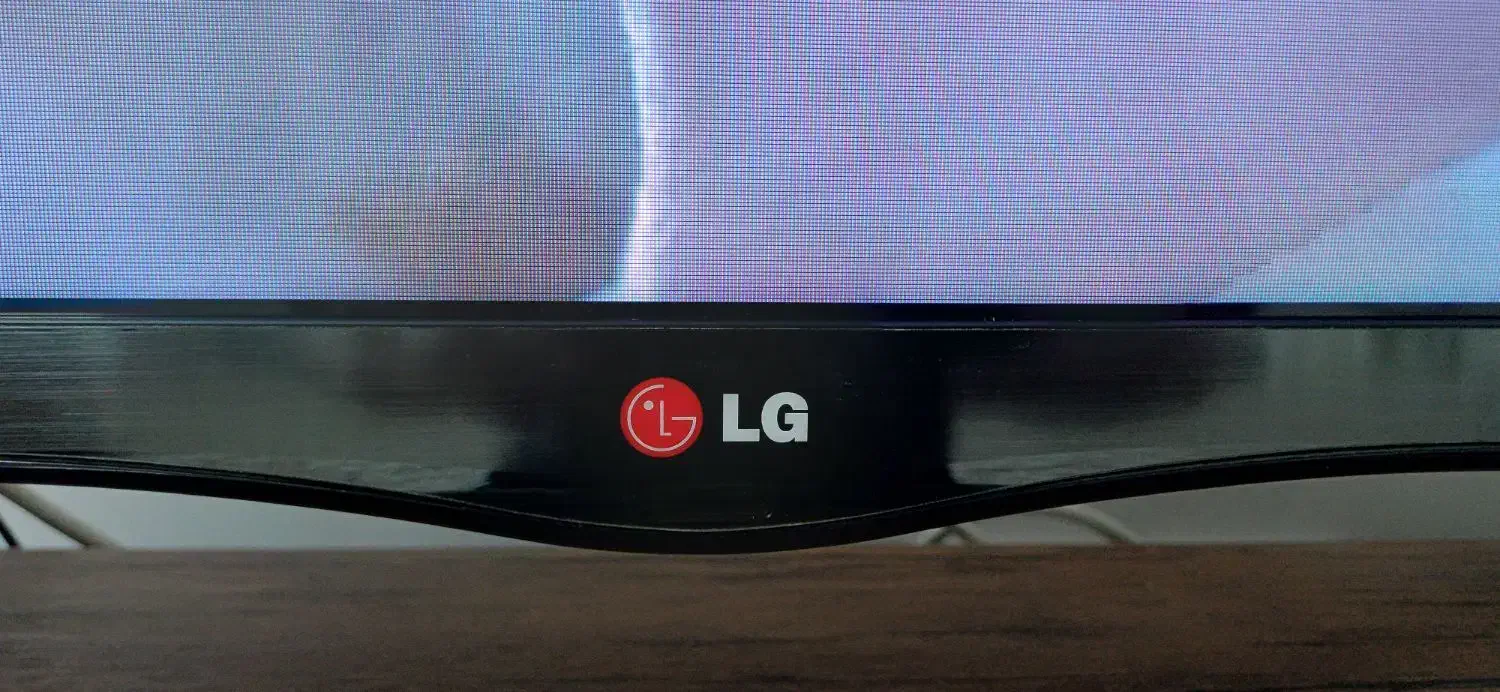 فروش TV ال جی 47 اسمارت در حد نو|تلویزیون و پروژکتور|بروجرد, |دیوار