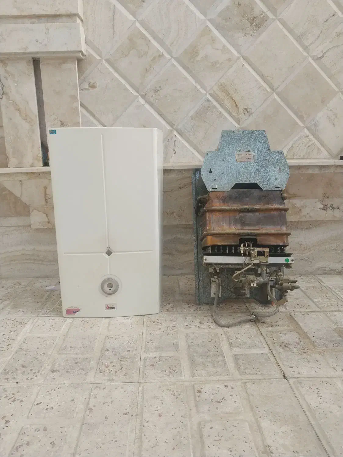 آبگرمکن دیواری|آبگرمکن، پکیج، شوفاژ|نظرآباد, رسالت|دیوار