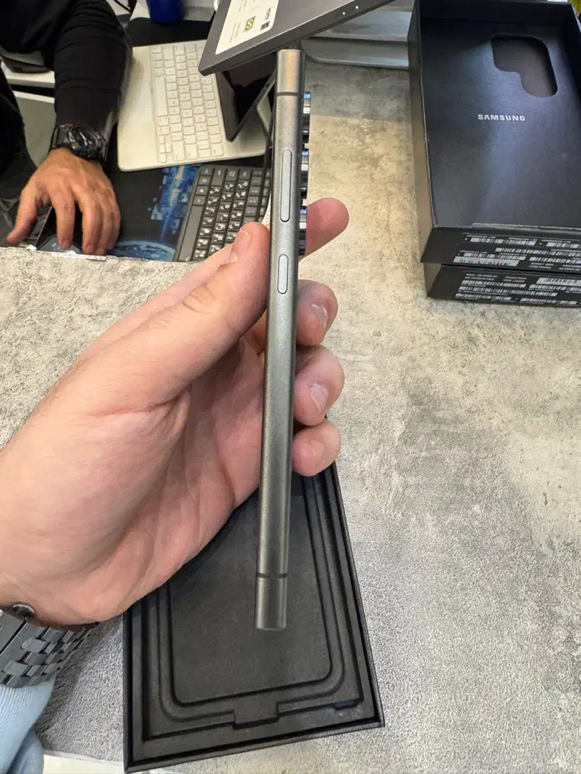 S24 Ultra 256/12 black titanum|موبایل|تهران, شیخ هادی|دیوار