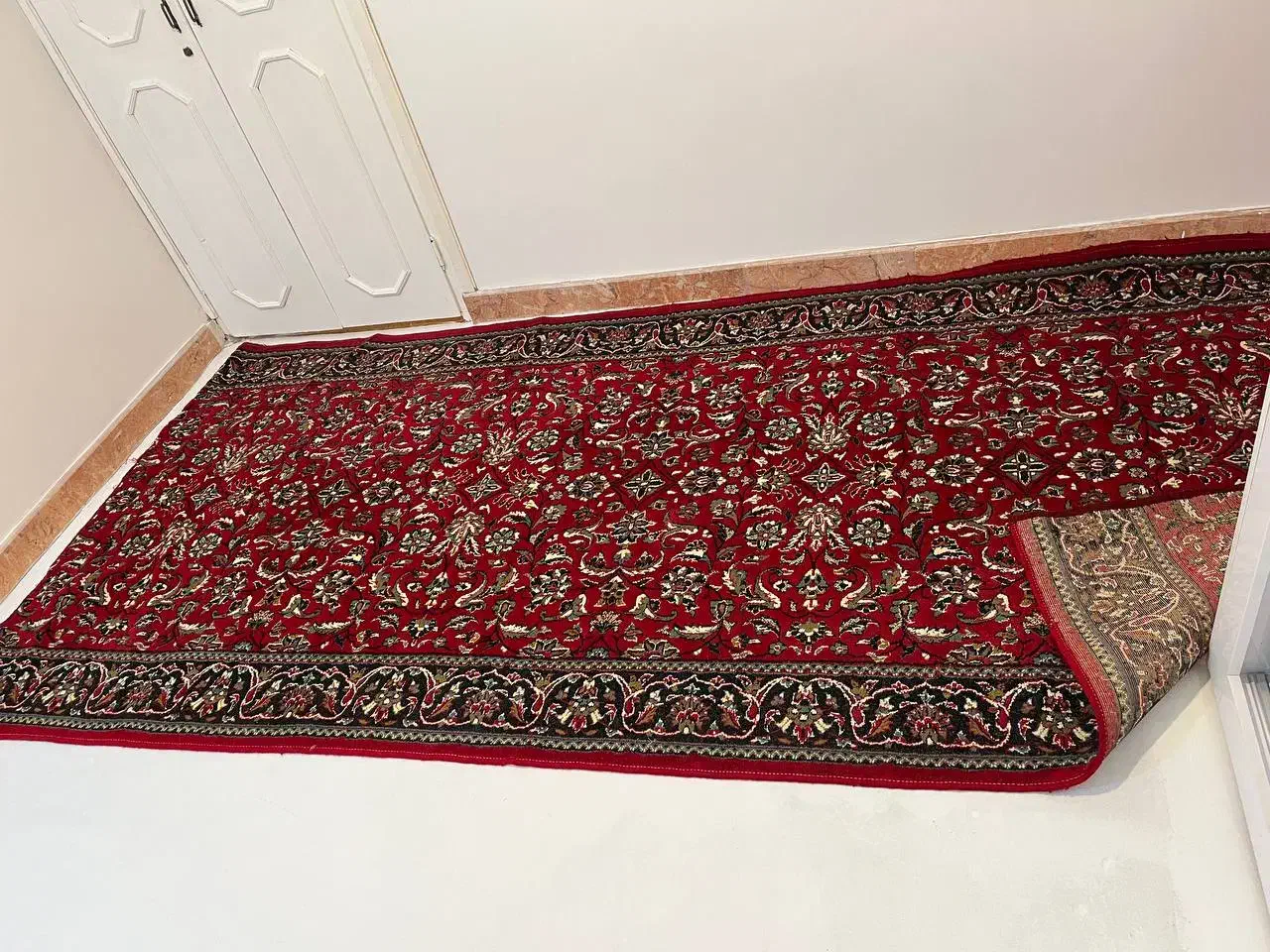 فرش ۴ متری کاملا سالم|فرش|چابکسر, |دیوار