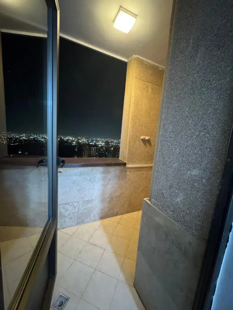 کوهک برج مجلل ۱۵۰ متر ۳ خوابه