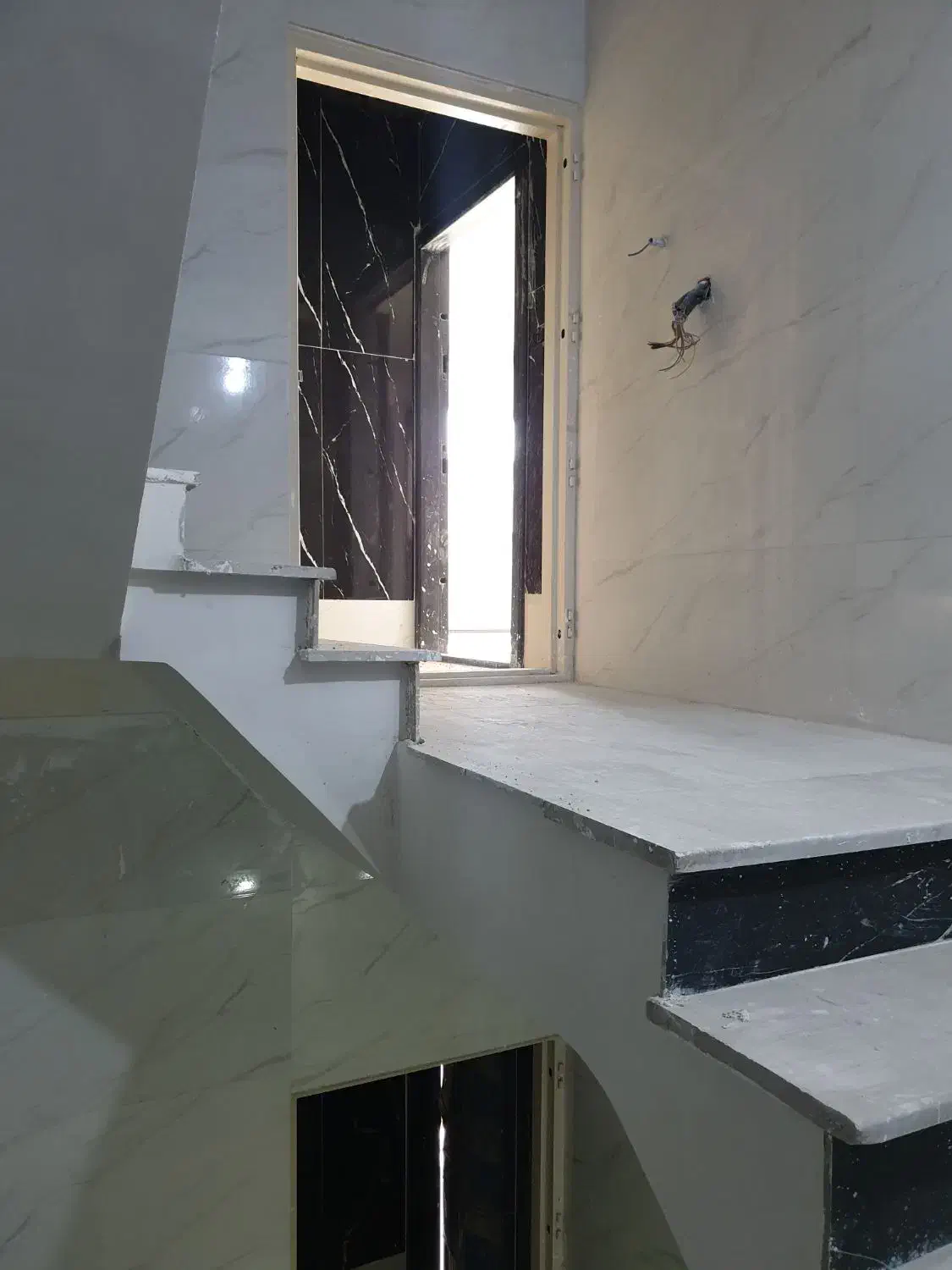 آپارتمان نوساز درمالکانه مینودر|فروش آپارتمان|قزوین, |دیوار