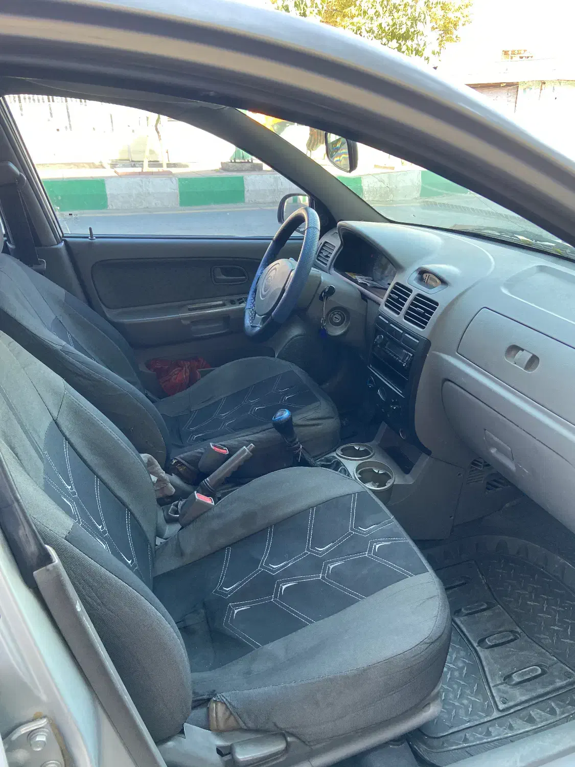 ریو ۸۴ تمیز|خودرو سواری و وانت|بروجرد, |دیوار