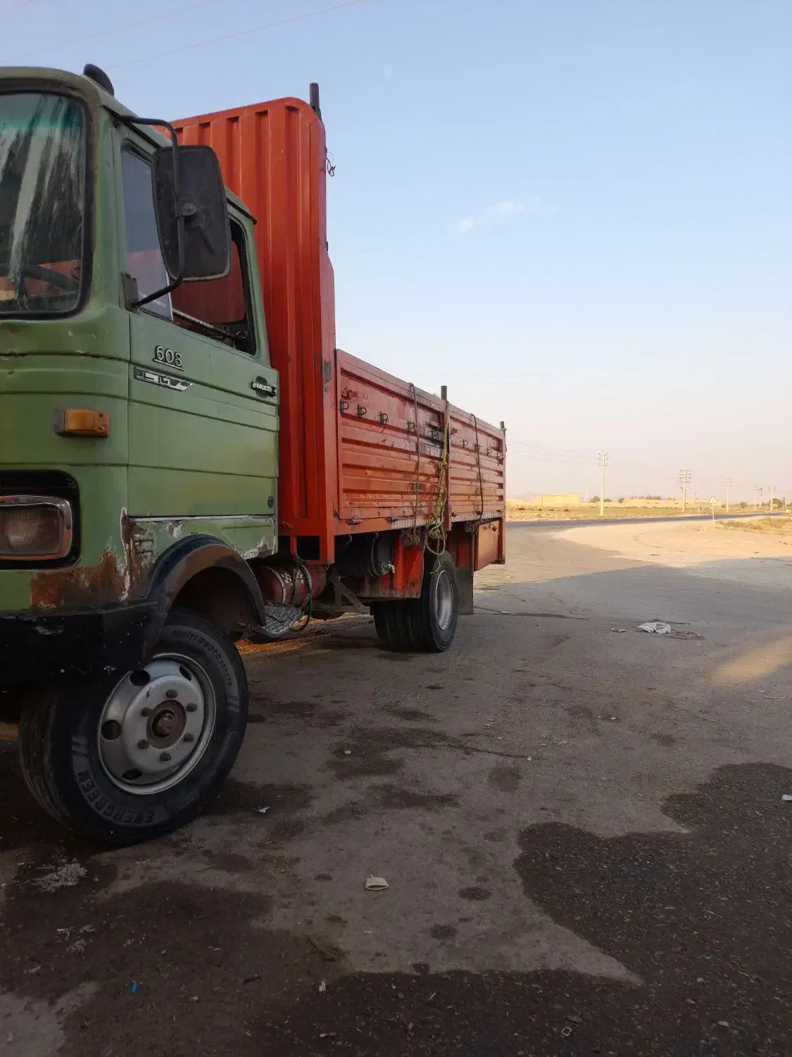 خاور ۶۰۸ مدل ۷۰|خودرو سنگین|قم, آزادگان|دیوار