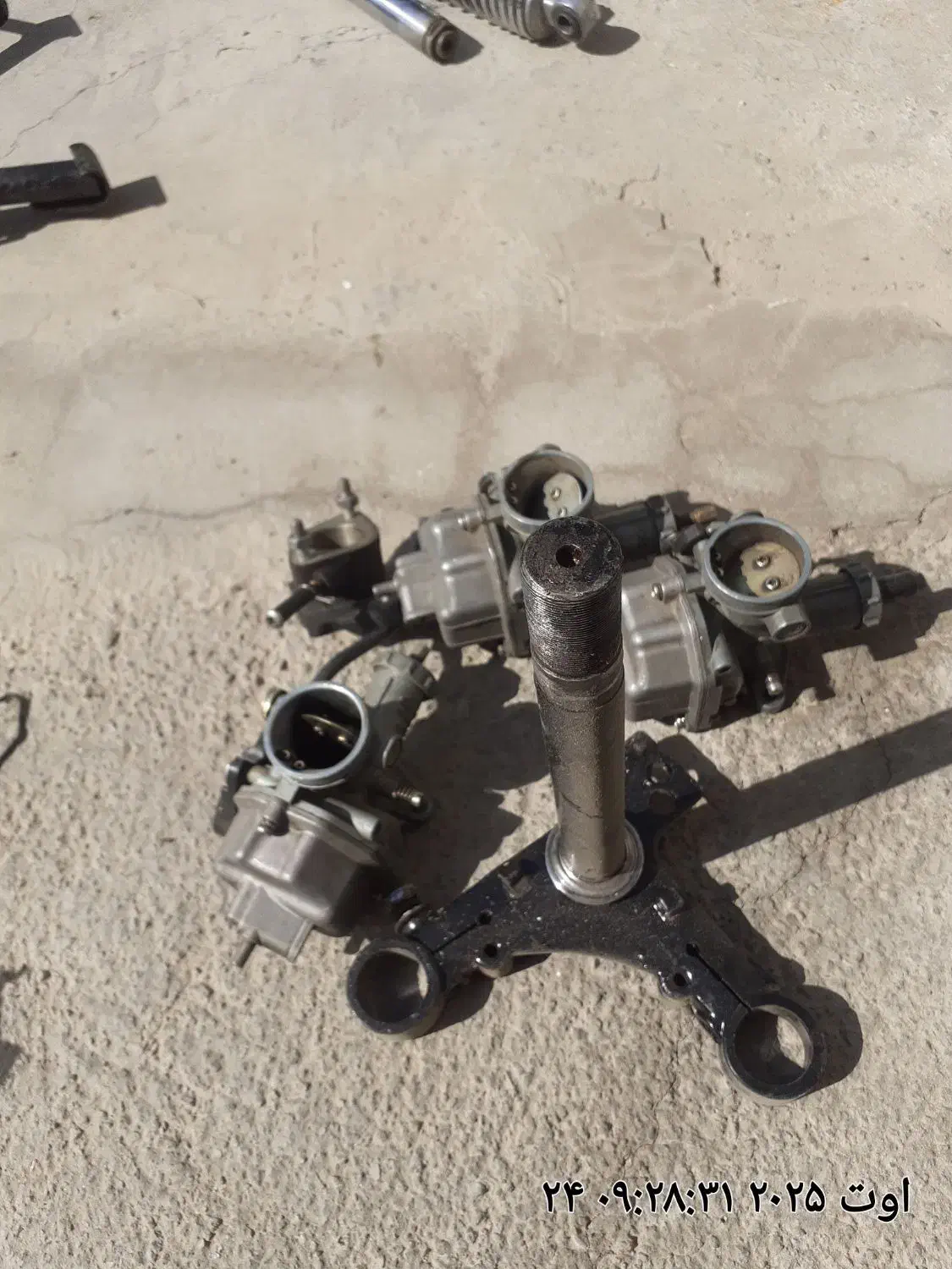 لوازم استوک موتورسیکلت ۱۲۵|قطعات یدکی و لوازم جانبی|مشکیندشت, |دیوار