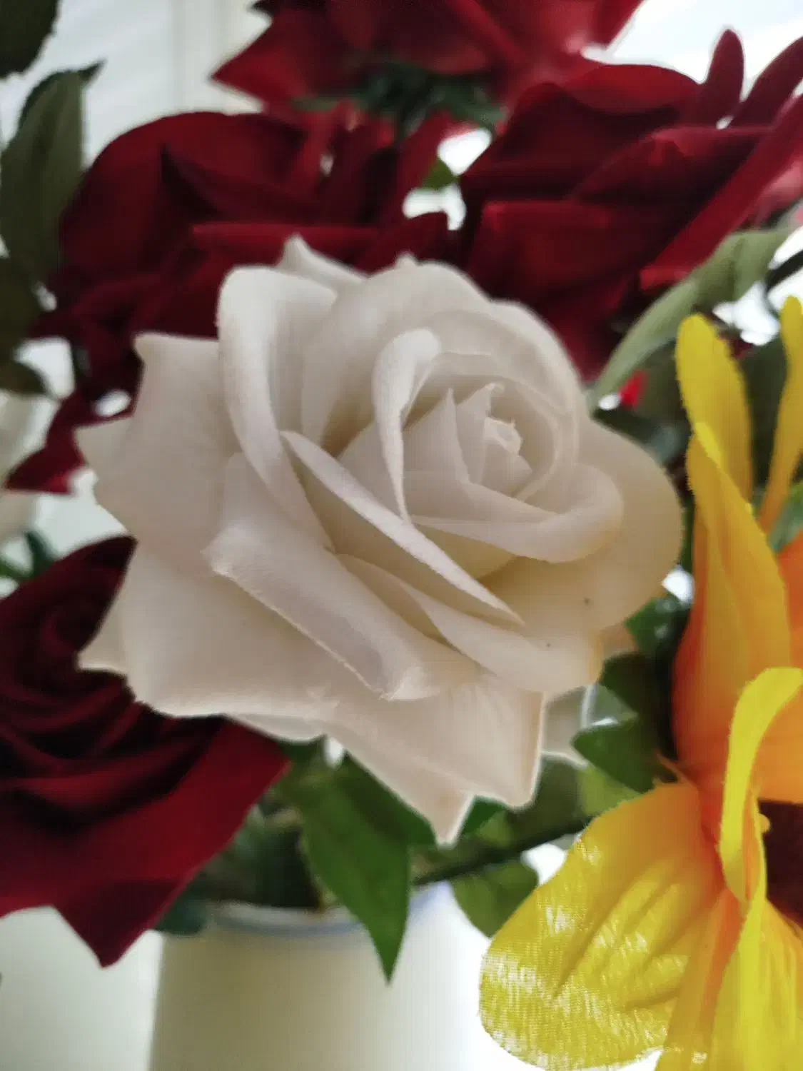 گل رز وافتابگردون بدون گلدان|گل مصنوعی|تهران, هفده شهریور|دیوار