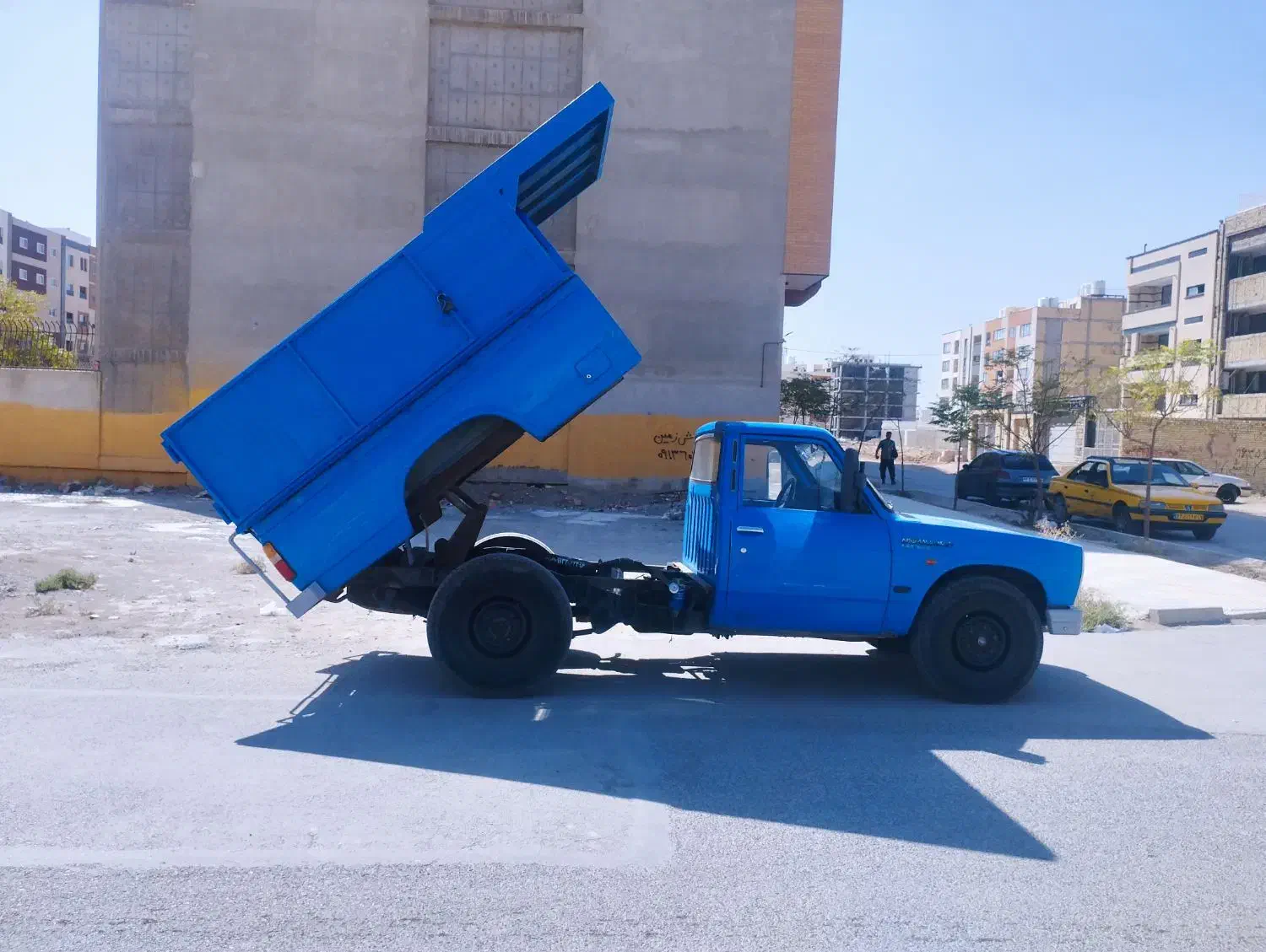 نیسان جک دار|خودرو سواری و وانت|اصفهان, گلستان|دیوار