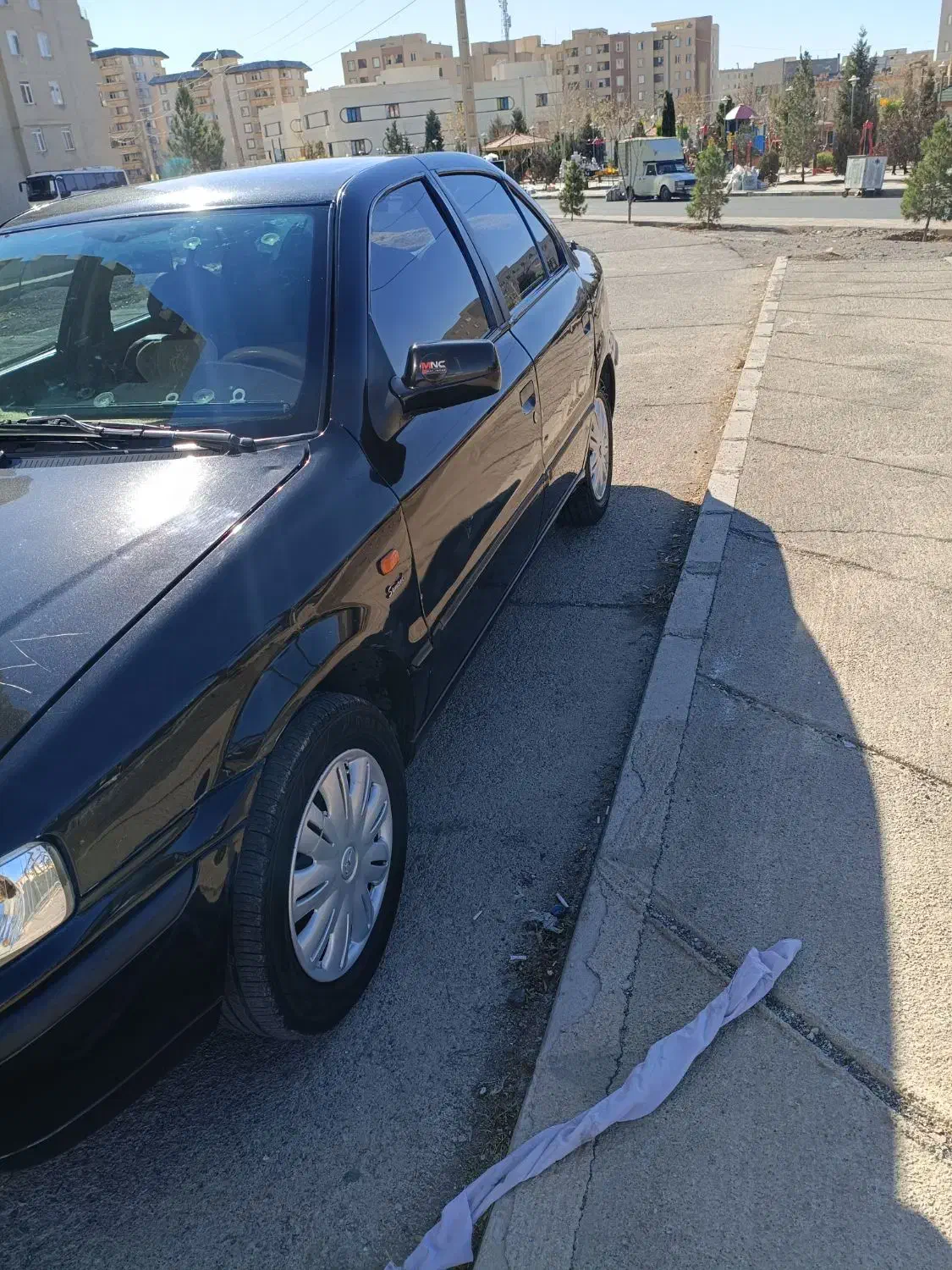 سمند مدل 83 تو کرم|خودرو سواری و وانت|پرند, فاز ۴|دیوار