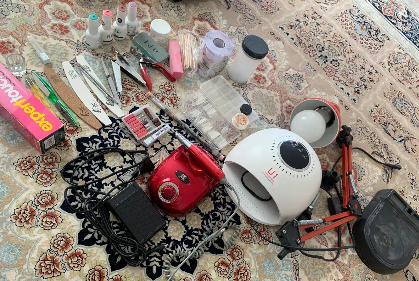 وسایل‌کاشت|آرایشگاه و سالن‌های زیبایی|مهاباد (آذربایجان غربی), |دیوار