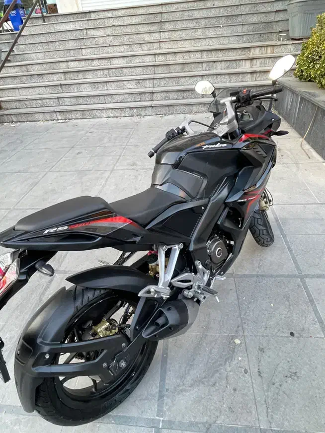 موتور سیکلت باجاج RS 200 آر اس ۲۰۰|موتورسیکلت|تهران, دریاچه شهدای خلیج فارس|دیوار