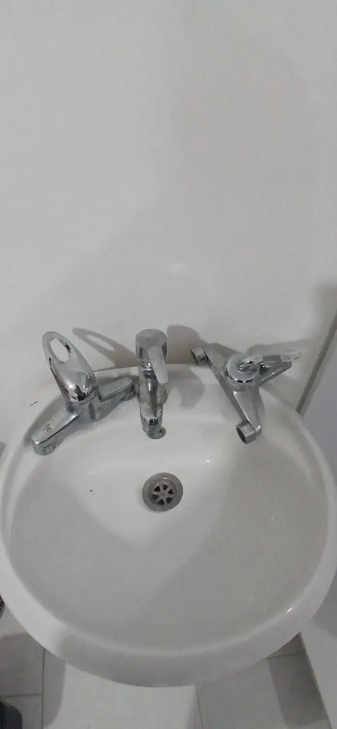 شیرآلات...|لوازم سرویس بهداشتی|بندر انزلی, جهانگانی|دیوار