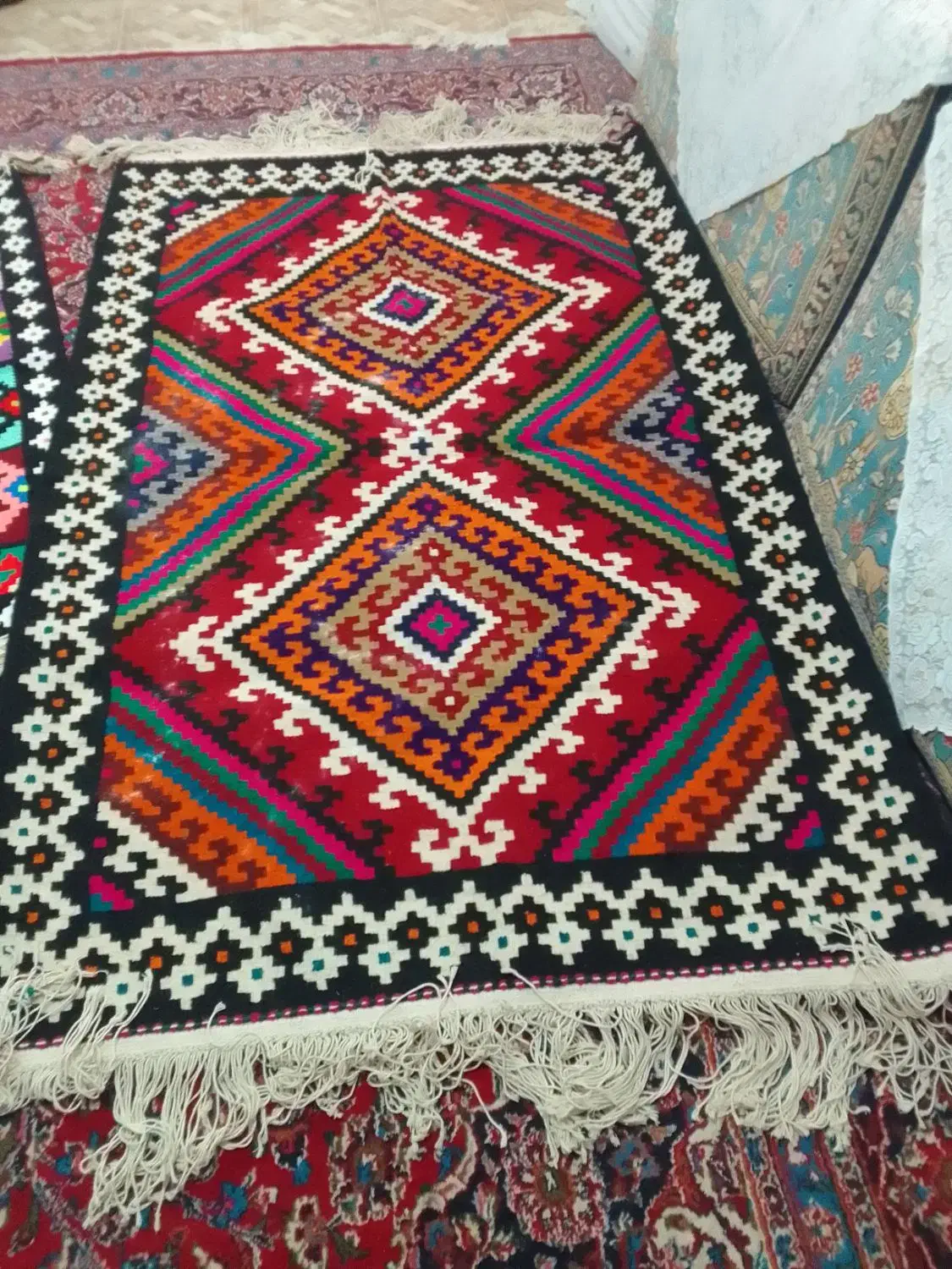 گلیم سنگسری|گلیم، جاجیم، گبه|سمنان, |دیوار