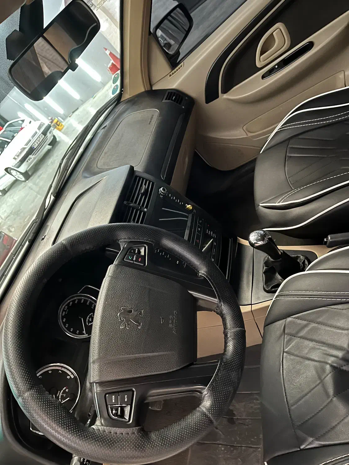 فروش فوری پارس سفارشی فول مدل ۴۰۲گارانتی فعال|خودرو سواری و وانت|آباده, |دیوار