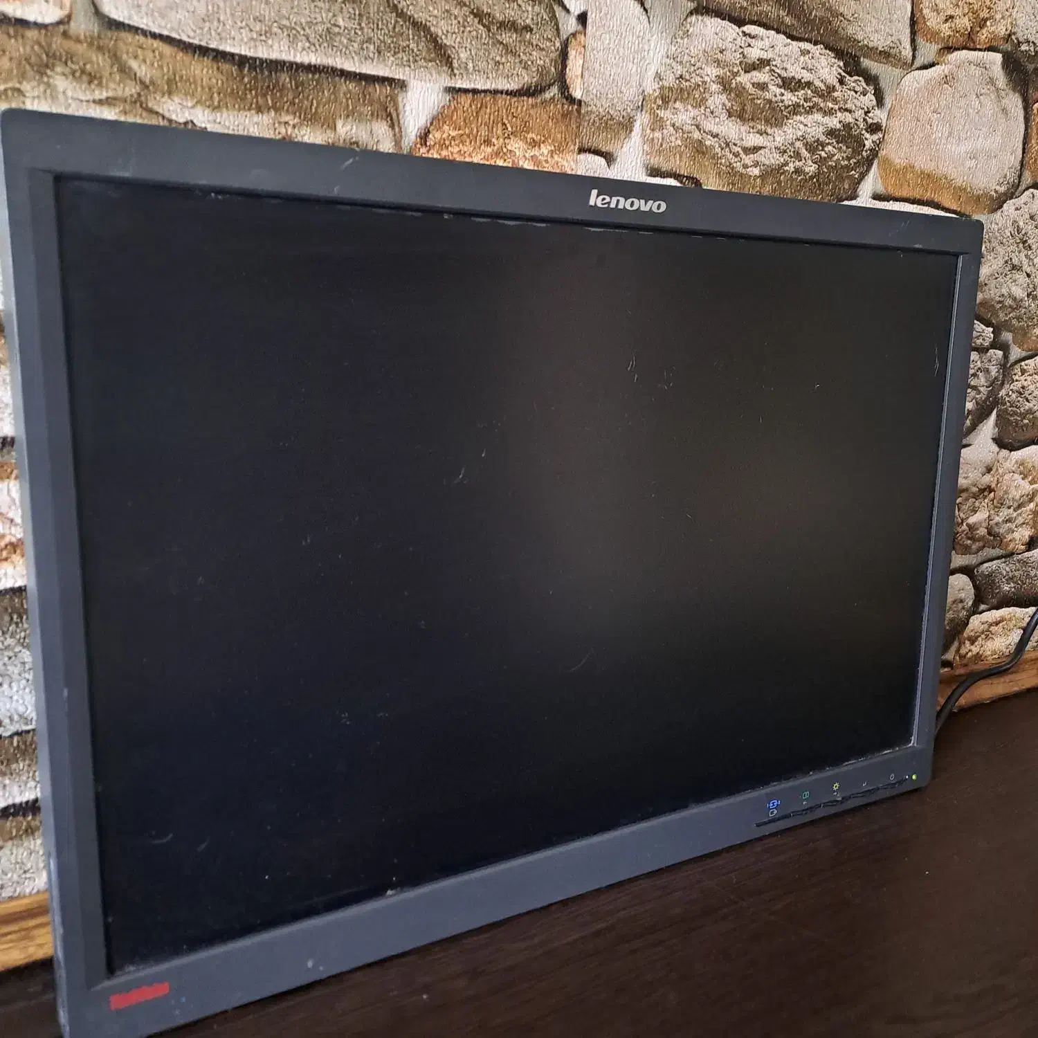 مانیتور ۲۲ اینچ Lenonvo|قطعات و لوازم جانبی رایانه|تهران, پرستار|دیوار