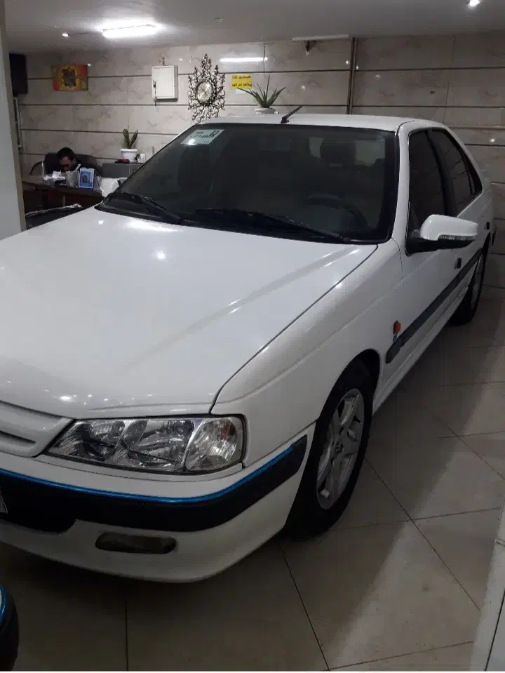 پارس تیوفایو سفید|خودرو سواری و وانت|بروجرد, |دیوار