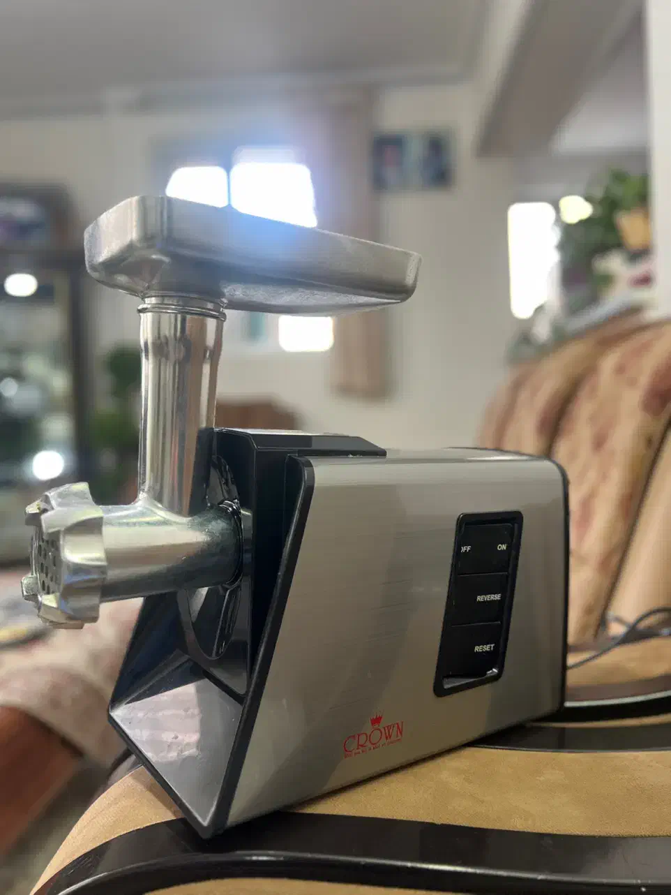 چرخ گوشت مدل کرون|خردکن، آسیاب، غذاساز|سبزوار, قصبه اب یمین|دیوار