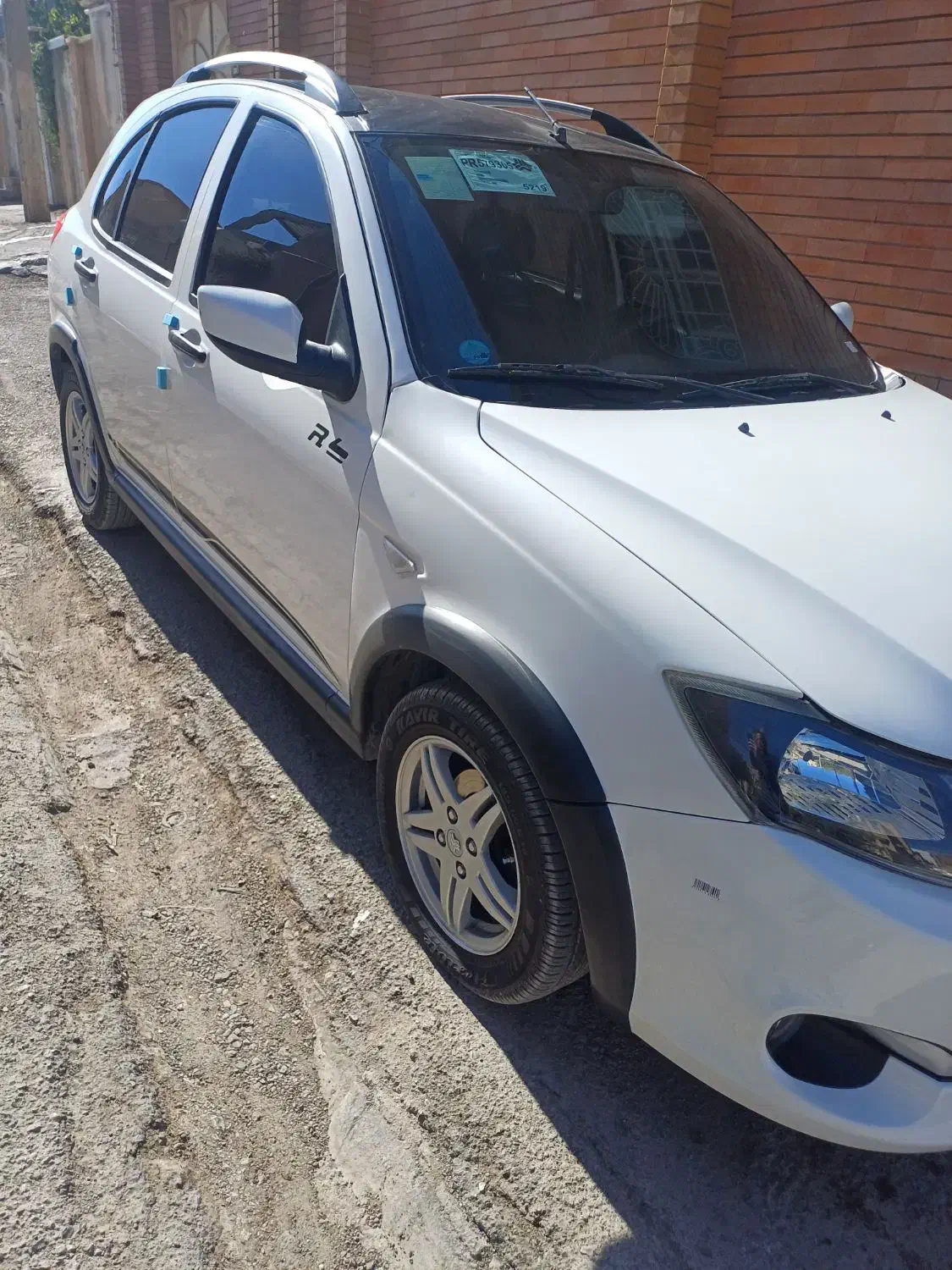 کوئیک آر ۱۴۰۱|خودرو سواری و وانت|ایلام, |دیوار