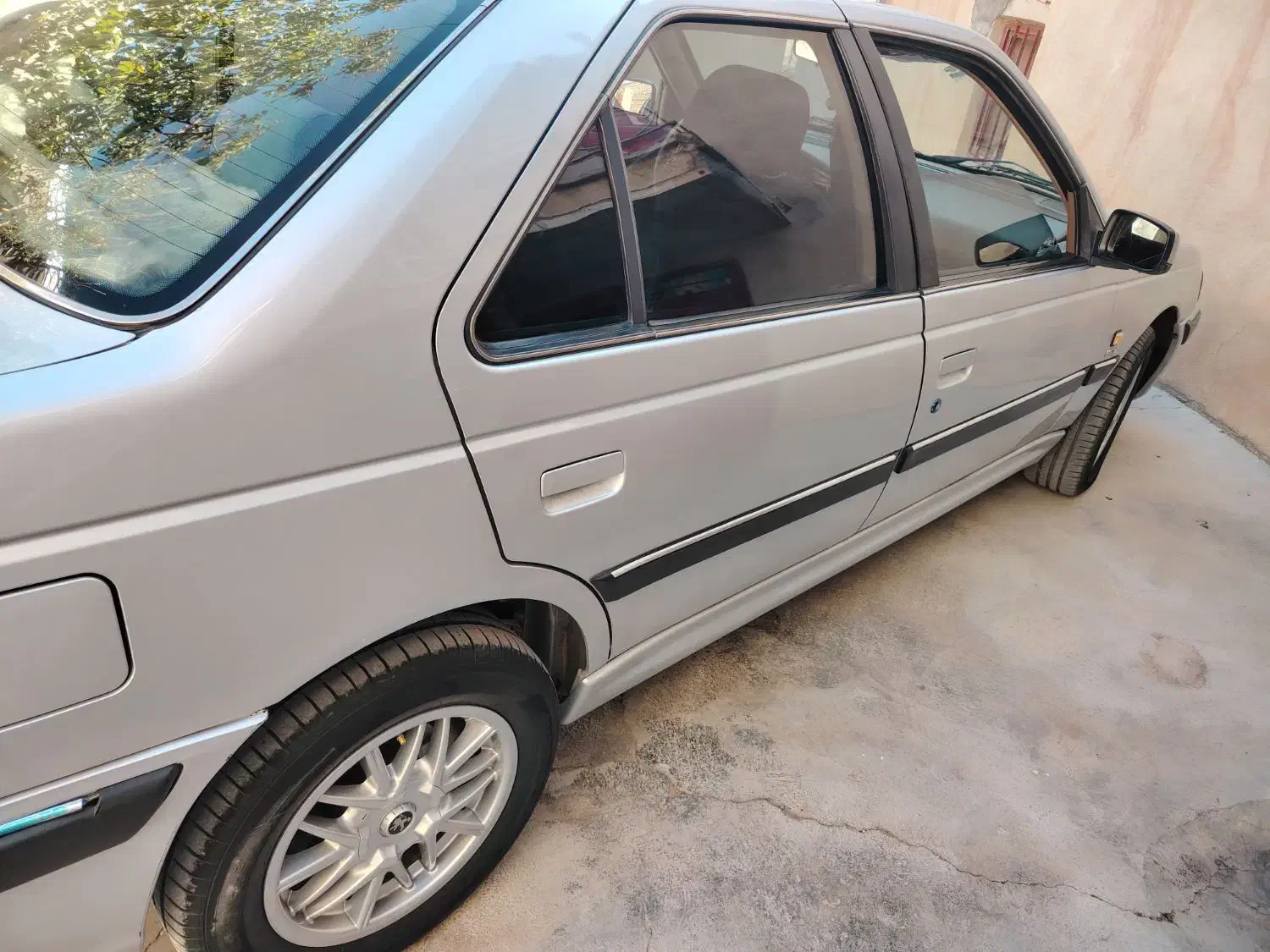 پارسelx|خودرو سواری و وانت|قروه, |دیوار