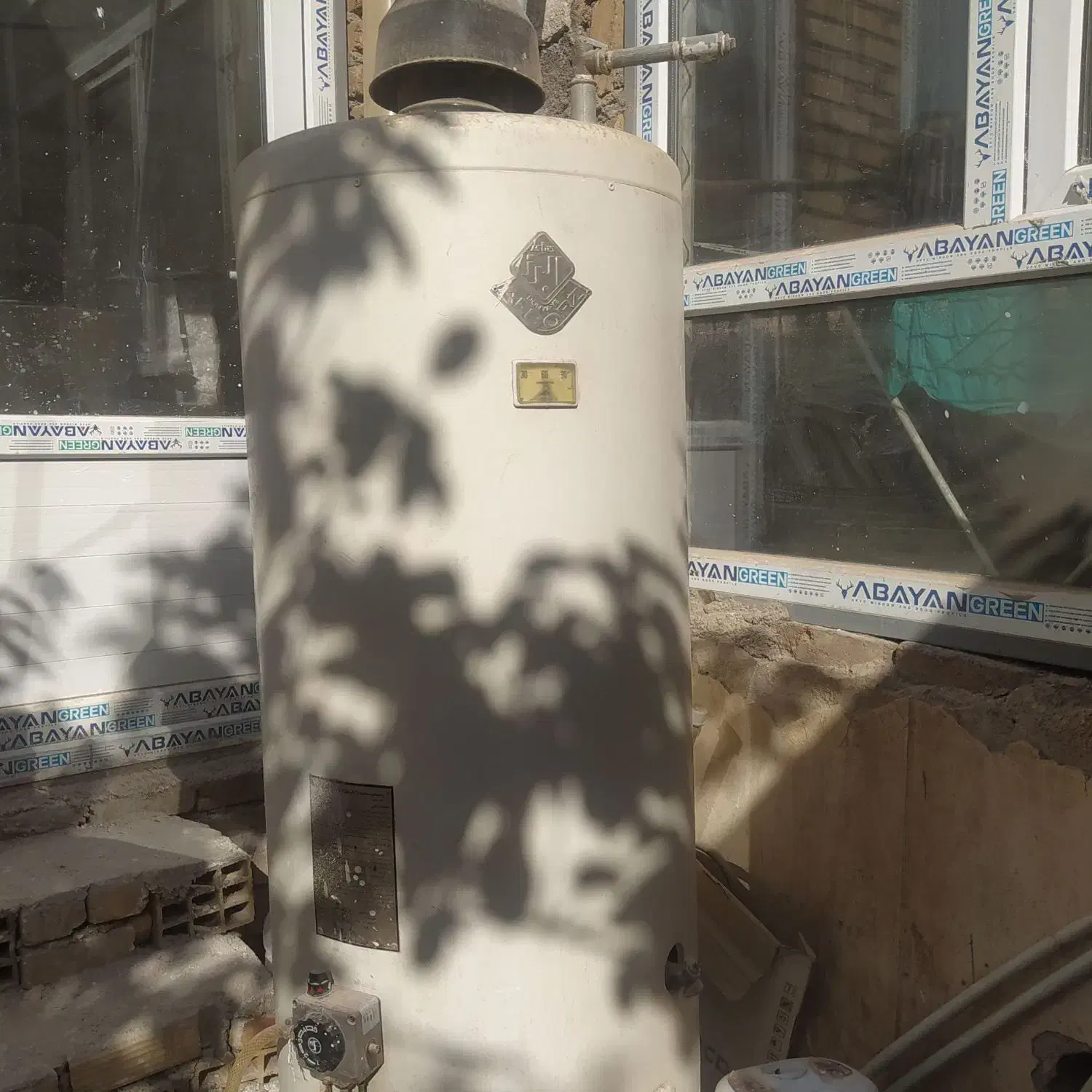 آبگرمکن ایستاده|آبگرمکن، پکیج، شوفاژ|قزوین, |دیوار