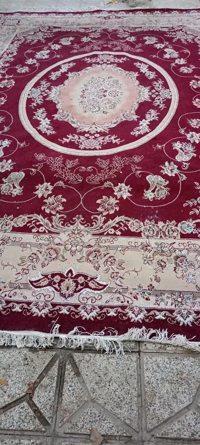 فرش ۱۲متری زمینه لاکی|فرش|نیشابور, مدرس|دیوار