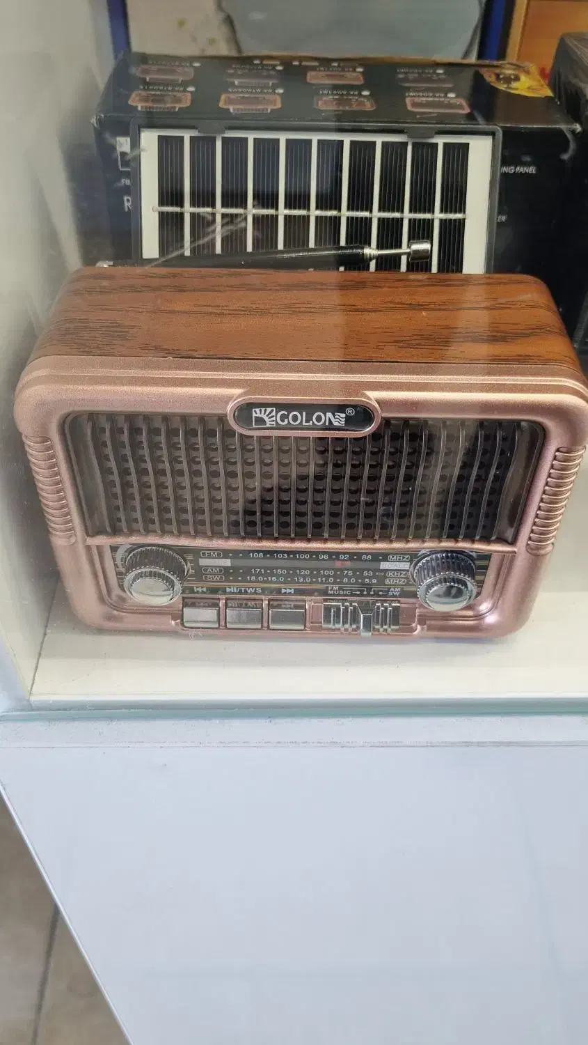 رادیو و اسپیکر خورشیدی|پخش‌کننده همراه|شیراز, شهرک امیر کبیر|دیوار