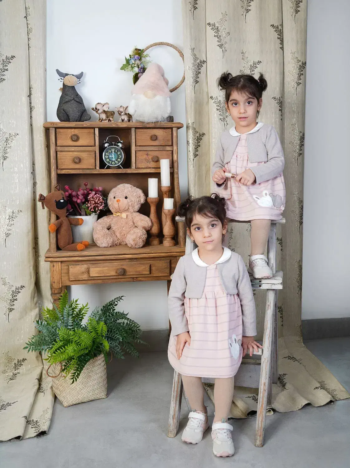 عکاسی وفیلمبرداری از انواع مراسم و جشن های قشنگتون|خدمات پذیرایی، مراسم|بابل, |دیوار