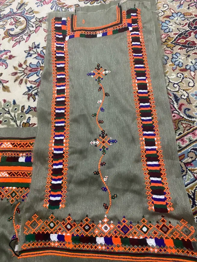 لباس دست دوچ بچگانه سه وجبی|لباس|چابهار, |دیوار