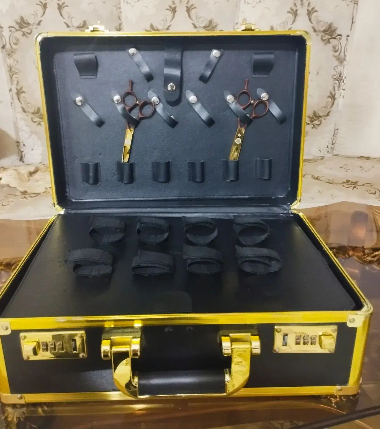 چمدان وسایل آرایشگری و ست قیچی M20 رزونال|آرایشی، بهداشتی، درمانی|نجفآباد, منتظری شمالی|دیوار