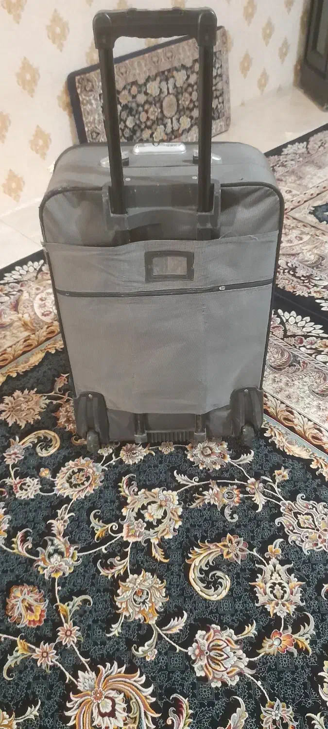 فروش چمدان چرخ دار  و رمز دار|کیف، کفش، کمربند|کرمانشاه, |دیوار