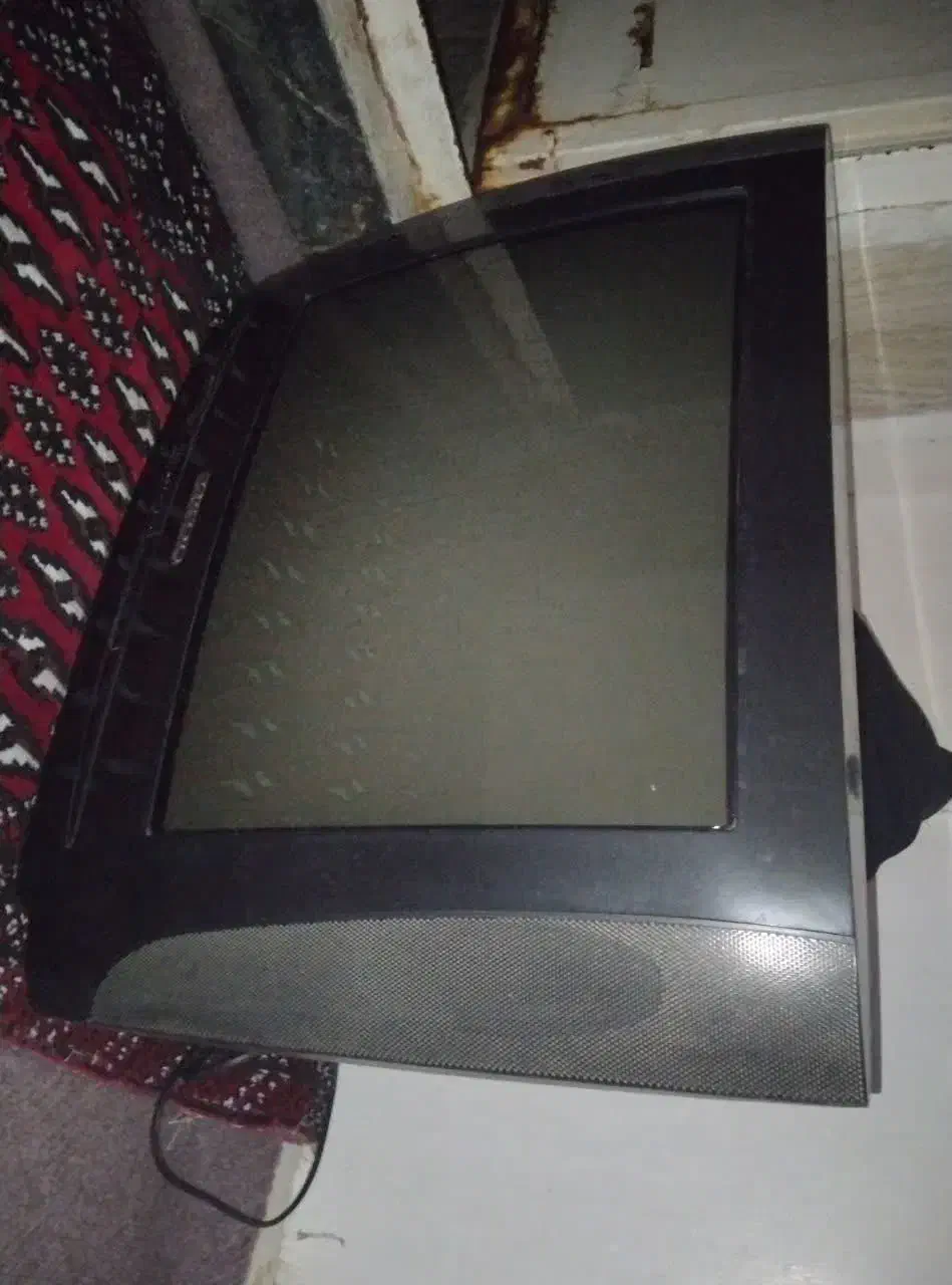 تلویزیون ۲۱ اینچ|تلویزیون و پروژکتور|قم, وادی السلام|دیوار